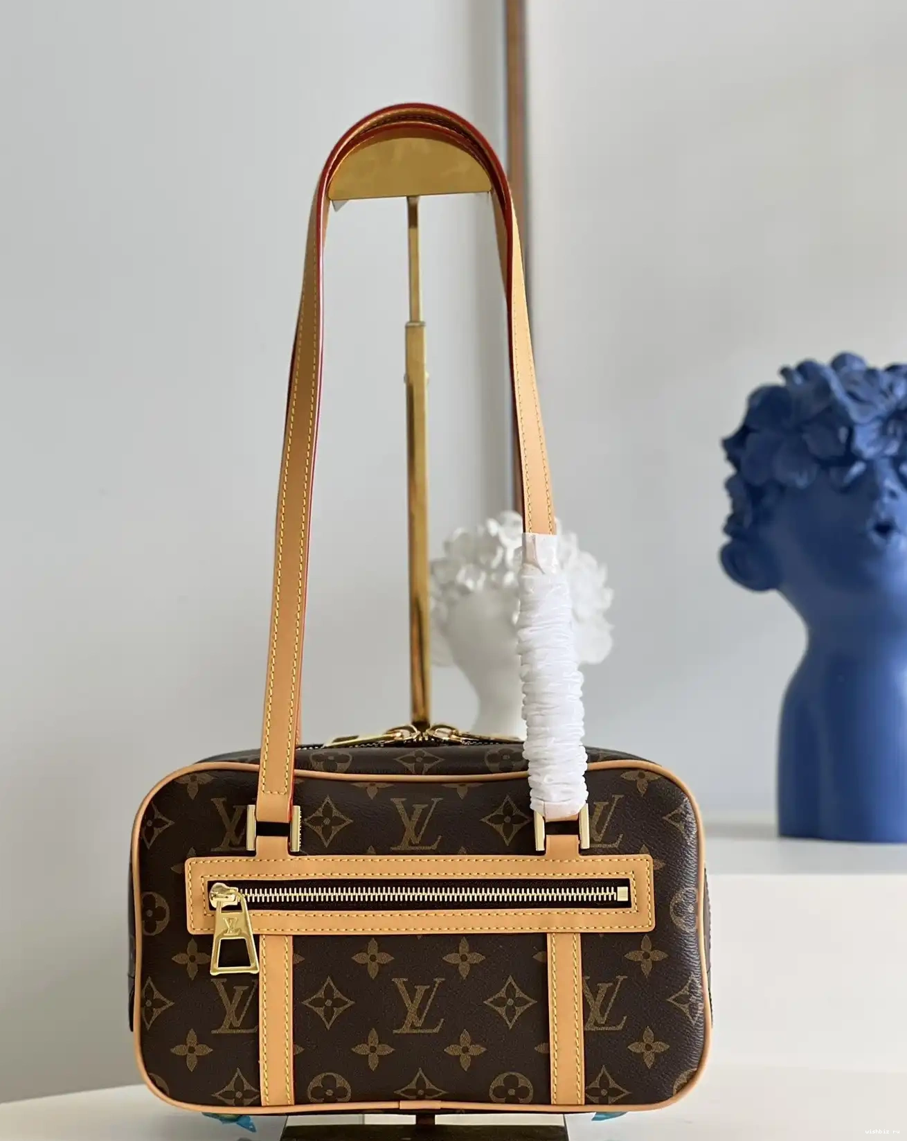 WIS LOUIS CITE VUITTON 0604
